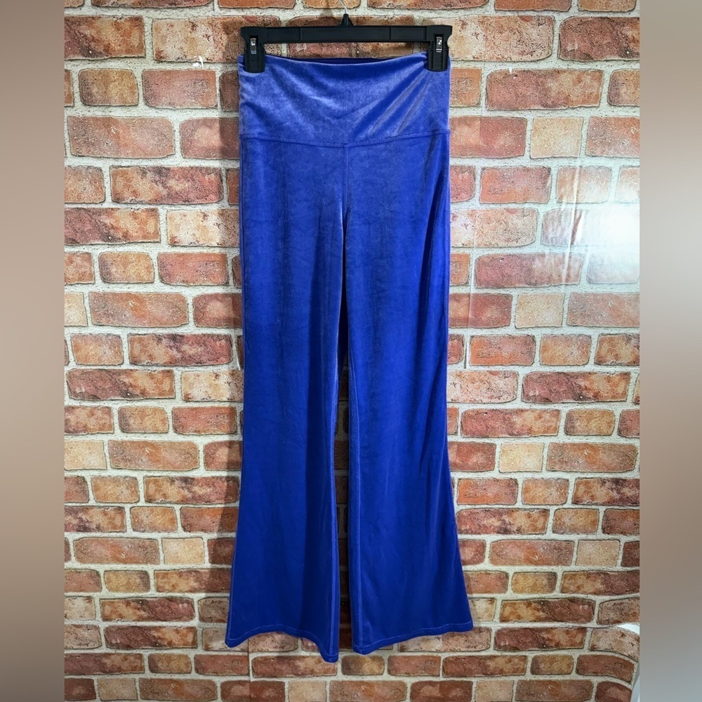Athleta Purple Elation Velvet Flare Pants Sz XS